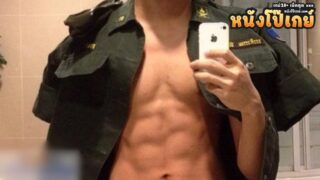 คลิปโป๊เกย์ Gay Porn หนุ่มรด.ไทยชักว่าวรูดควยอย่างเสียว ใช้มือรูดควยขึ้นลงอย่างขี้เงี่ยน นวดกระปู๋ให้อย่างเด็ด เย็ดมือรัวๆจัดให้น้ำแตก