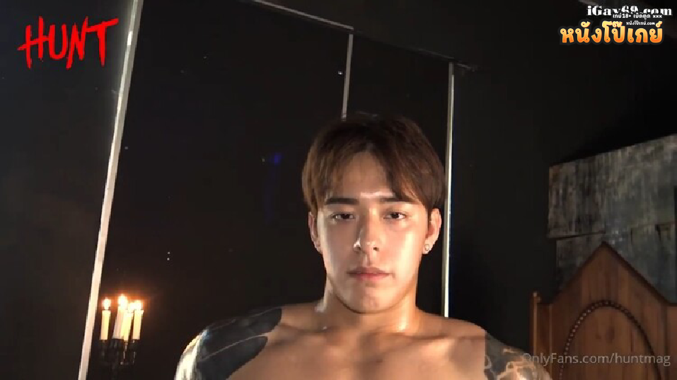 คลิปโป๊เกย์ Onlyfans huntmag นายแบบสิงคโปร์ตัวใหญ่หน้าหล่อ มาโชว์ควยชี้หน้าแขกแบบพร้อมเย็ดรูตูดเพื่อเติมเต็มลูกค้าเต็มที่